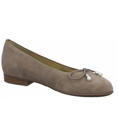 Ara Ballerinas in TAUPE Ara Ballerinas in TAUPE