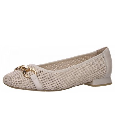 Caprice Ballerina in offwhite Caprice Ballerina in offwhite