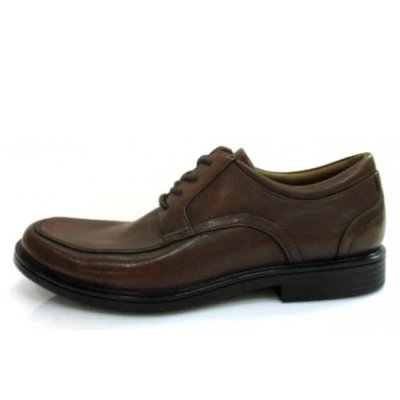 Clarks Schnürer in schwarz