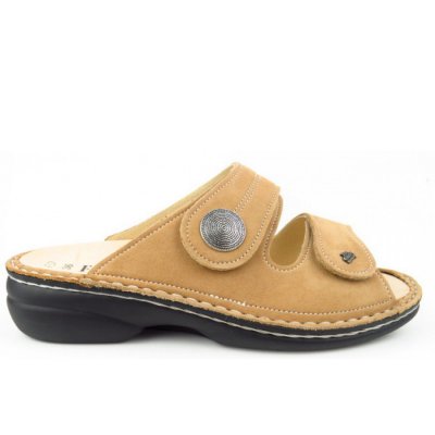 Finn Comfort Sansibar Nubuk tan Pantolette in tan Finn Comfort Sansibar Nubuk tan Pantolette in tan