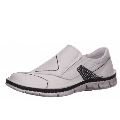 Krisbut Slipper in weiß Krisbut Slipper in weiß