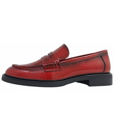 Marco Tozzi Slipper in dk. red patent 566 Marco Tozzi Slipper in dk. red patent 566