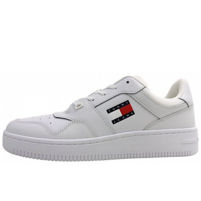 Tommy Hilfiger TJM Retro Basket ESS sportlicher Schnürer in White YBS Tommy Hilfiger TJM Retro Basket ESS sportlicher Schnürer in White YBS