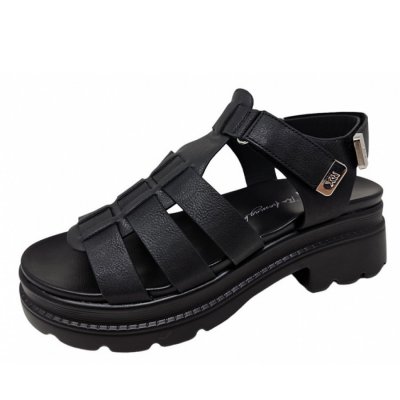 Xti Sandale in schwarz